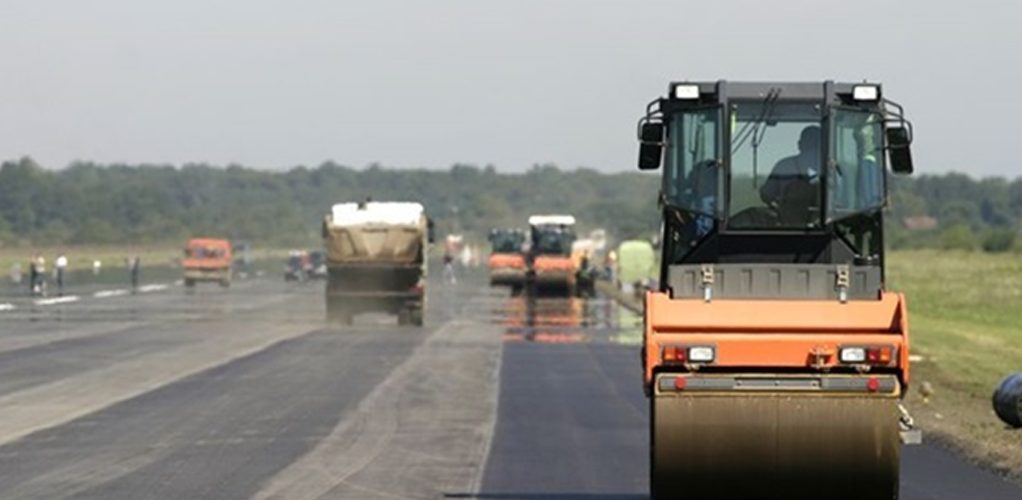 R172m road upgrade project launched