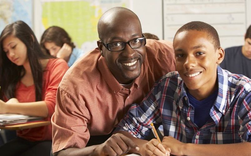 Teachers encouraged to participate in the National Teaching Awards