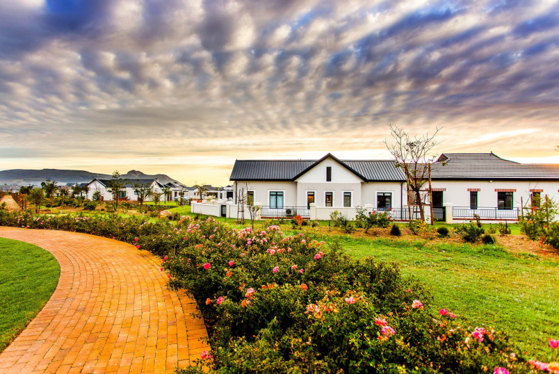 Leading property developer creates 7000 employment opportunities amid SA’s perilous economic climate